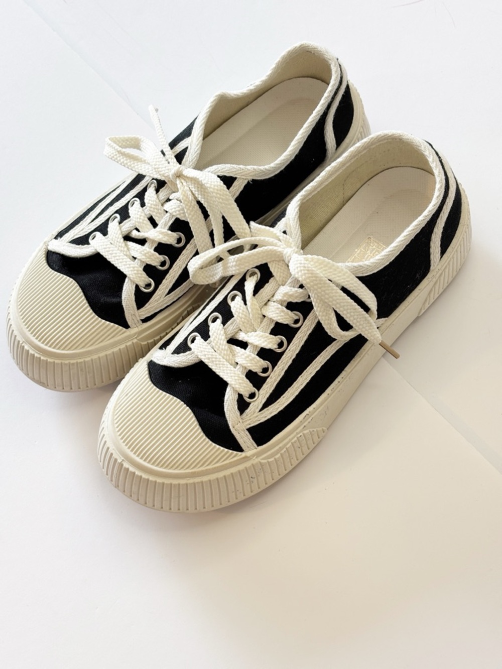 Chunky Platform Sneakers Womens 39 Black White Canvas Lace Up Streetwear Shoes - Picture 4 of 14